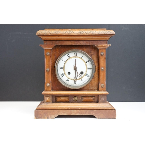 124 - Late 19th / early 20th century chiming mantel clock, the white enamel dial with black Roman numerals... 