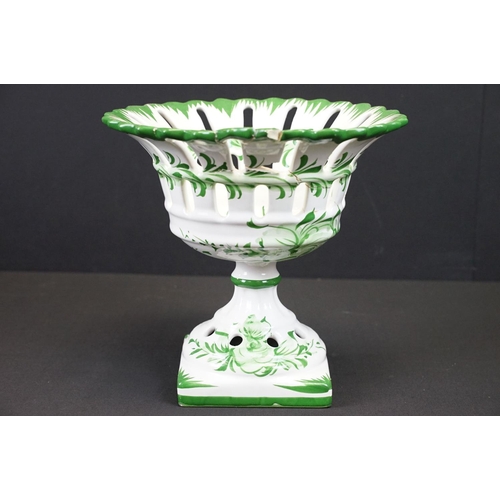 131 - Ceramic jardiniere stand of column form with moulded leaf decoration (approx 70cm tall), together wi... 