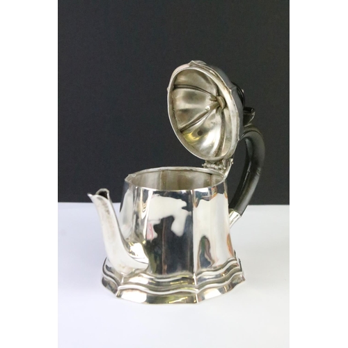 139 - A fully hallmarked sterling silver bachelors teapot, assay marked for Birmingham and dated for 1911.