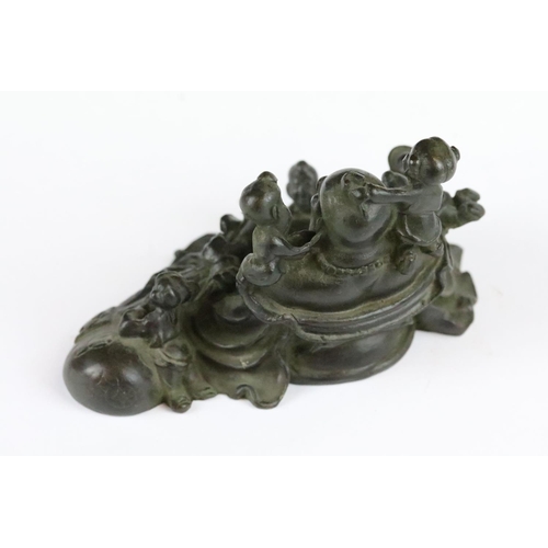 192 - A Chinese bronze ornamental buddha figure, approx 10cm in length