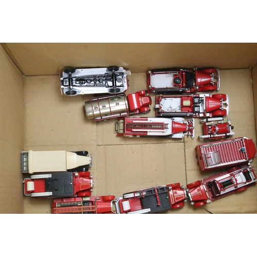 197 - Collection of mid 20th C onwards diecast models to include Corgi, Dinky, Matchbox etc featuring Corg... 