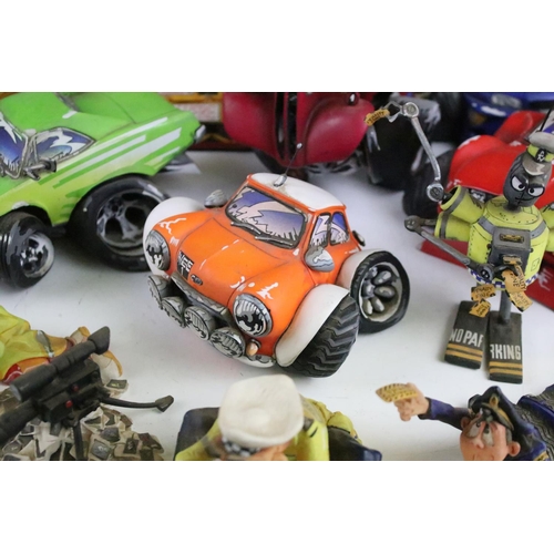 204 - 11 Country Artists Speed Freaks ceramic models to include 6 x vehicles and 5 x character figures, pl... 