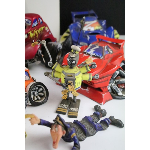 204 - 11 Country Artists Speed Freaks ceramic models to include 6 x vehicles and 5 x character figures, pl... 