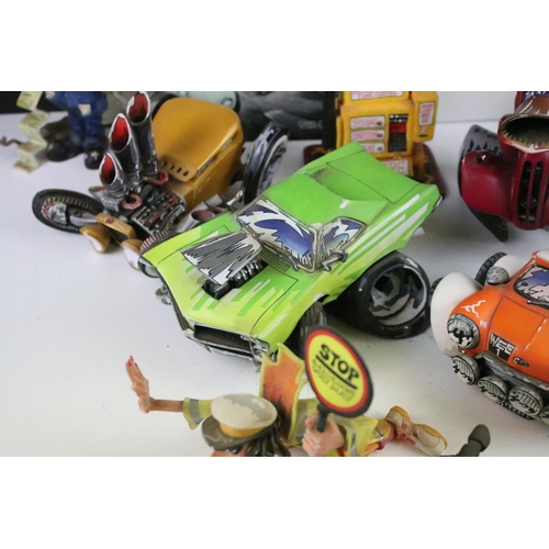 204 - 11 Country Artists Speed Freaks ceramic models to include 6 x vehicles and 5 x character figures, pl... 