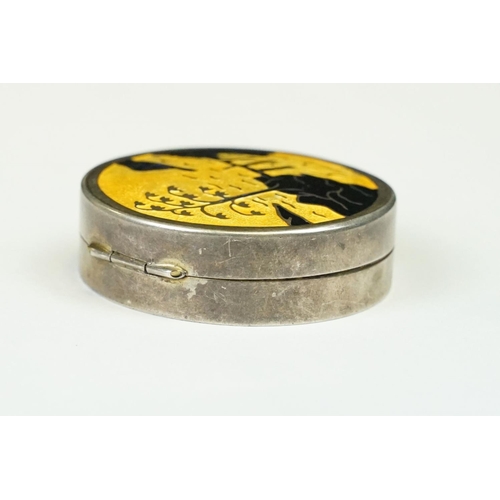 300 - An Art Deco fully hallmarked sterling silver powder compact with enamel decoration, maker marked for... 