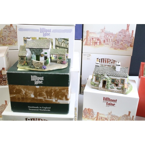 103 - 20 Boxed Lilliput Lane models to include Old Mother Hubbard's, Circular Cottage, Stradling Priory (1... 