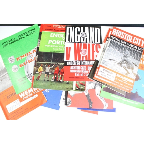 118 - Football Programmes - Two Soccer Stars sticker / picture albums to include Mexico 1970 (complete) an... 