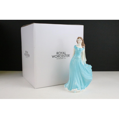 315 - Five boxed Royal Worcester porcelain figurines to include In Celebration of The Queen's 80th Birthda... 