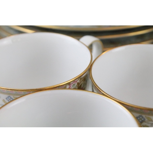 321 - Noritake Ireland 'Harvesting' pattern dinner set to include dinner plates, lunch plates, bowls, teac... 