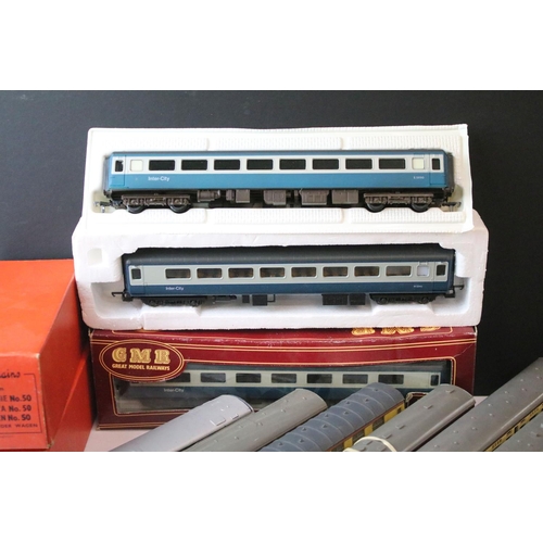 297 - Model Railway - 14 OO gauge items of rolling stock to include Triang and Airfix coaches plus 2 x box... 