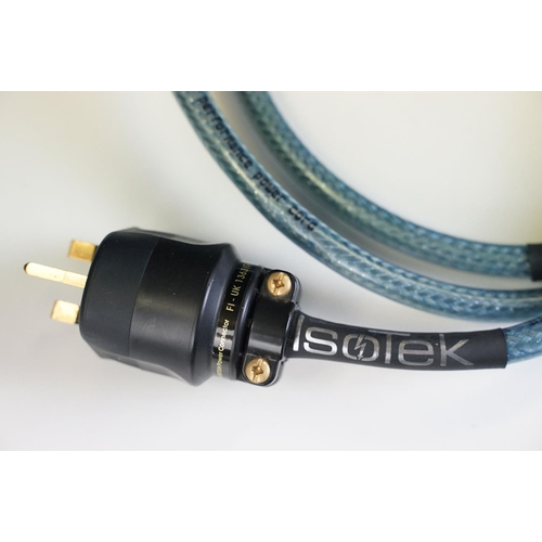 1621 - Hi-Fi - IsoTek mains cable