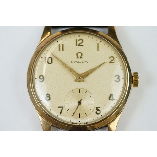 371 - A vintage gents Swiss made Omega 17 jewel 9ct gold cased wristwatch, cal.266, movement numbered 1447... 