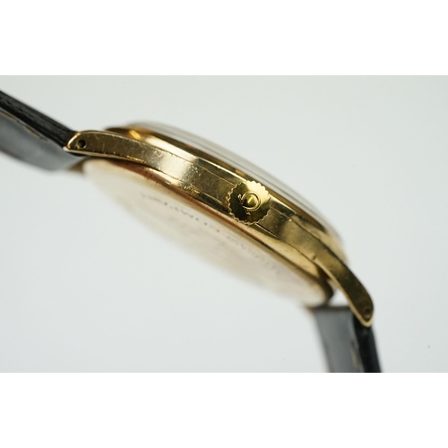 371 - A vintage gents Swiss made Omega 17 jewel 9ct gold cased wristwatch, cal.266, movement numbered 1447... 