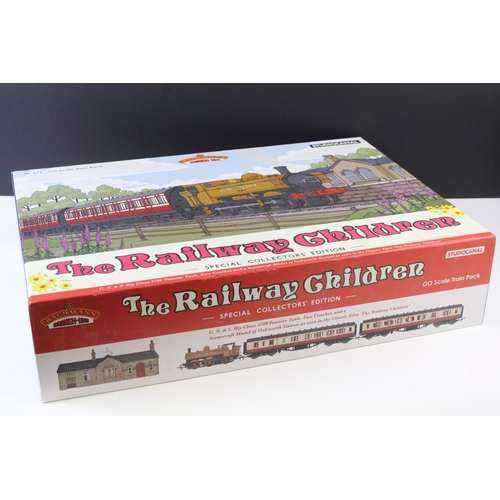 1 - Boxed Bachmann OO gauge Special Collectors Edition 30575 The Railway Children set, complete