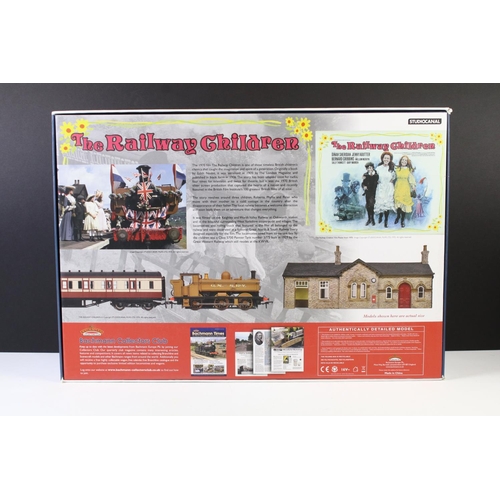 1 - Boxed Bachmann OO gauge Special Collectors Edition 30575 The Railway Children set, complete