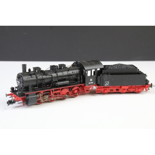 17 - Boxed Fleischmann HO gauge 481305 DB 0-8-0 locomotive plus 2 x boxed Fleischmann 3 wagon sets to inc... 