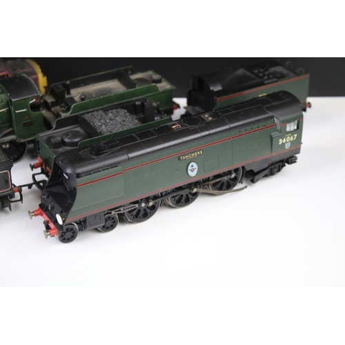 21 - Nine OO gauge locomotives to include Hornby Fairey Battle, Hornby Tangmere, Palitoy Mainline 0-6-0 2... 