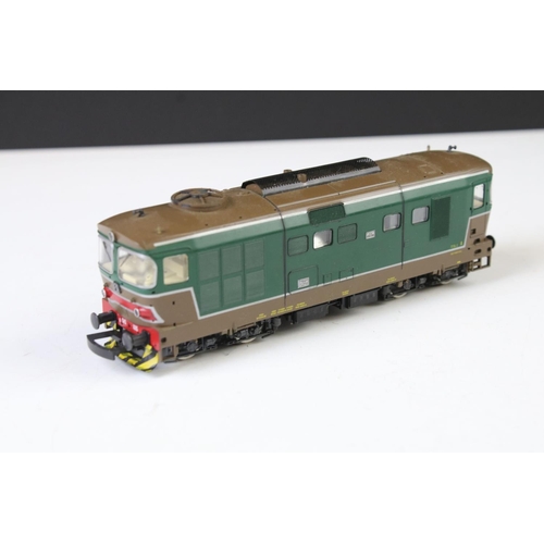 26 - Three boxed HO gauge locomotives to include Piko DB 0-10-0, Roco 43445 and Fleischmann 4162 plus ano... 