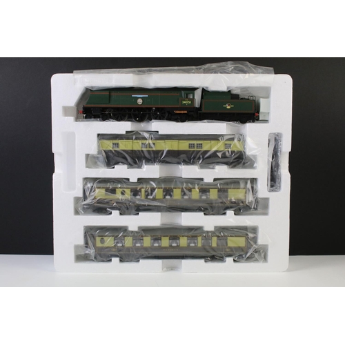 3 - Boxed ltd edn Hornby OO gauge R3300 Sir Winston Churchill's Funeral Train Pack, complete with COA No... 