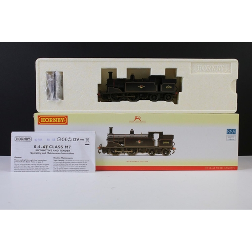 5 - Five boxed Hornby OO gauge locomotives to include R3005 BR 28XX 2845 weathered, R2551 BR 4-6-0 Castl... 