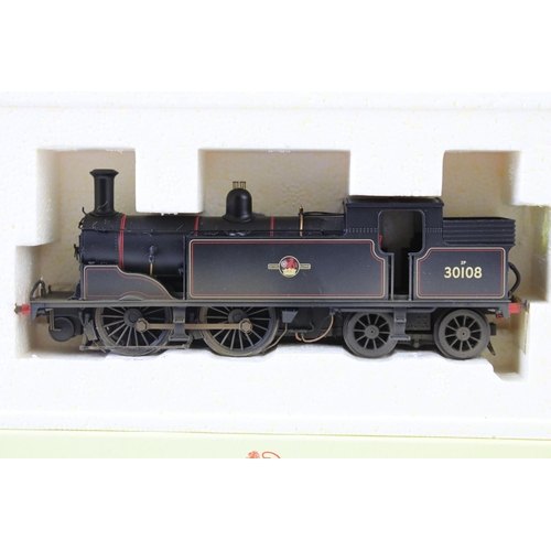 5 - Five boxed Hornby OO gauge locomotives to include R3005 BR 28XX 2845 weathered, R2551 BR 4-6-0 Castl... 