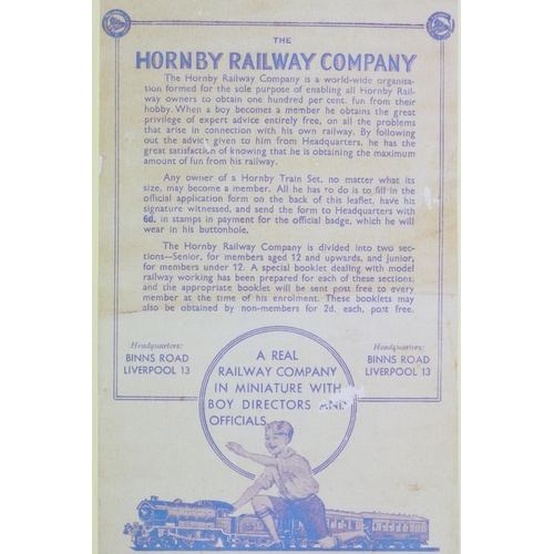 56 - Group of Hornby O gauge model railway to include 2 x locomotives featuring 0-4-0 50153 in green and ... 