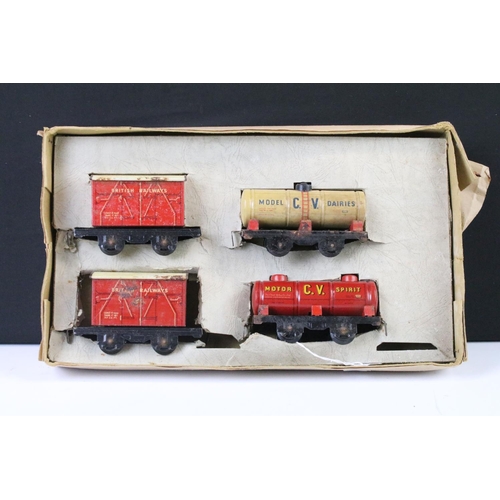 65 - Boxed Chad Valley O gauge Accessories Set containing Milk Tanker, Oil Tanker and 2 x BR Vans, tatty ... 