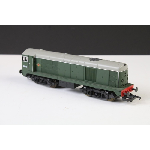 7 - Five boxed Lima OO gauge locomotives to include ltd edn 204827A5 CL 20 D8040, ltd edn 204828A5 CL 20... 