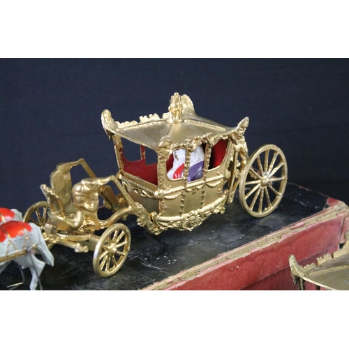 426 - Boxed Britains No. 1470 State Coronation Coach set with 8 x Royal horses and Golden State Coach, all... 