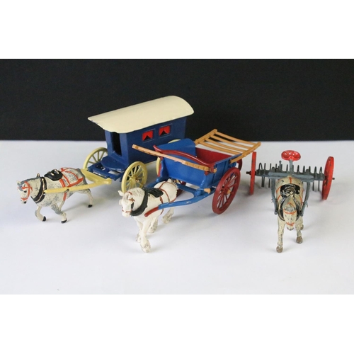 427 - Charbens Caravan metal set (containing caravan and horse, no figures or accessories) plus a Britains... 