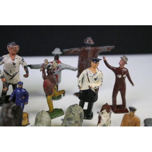 428 - Collection of Mid 20th C farming metal figures to include mainly Britains examples featuring farmers... 