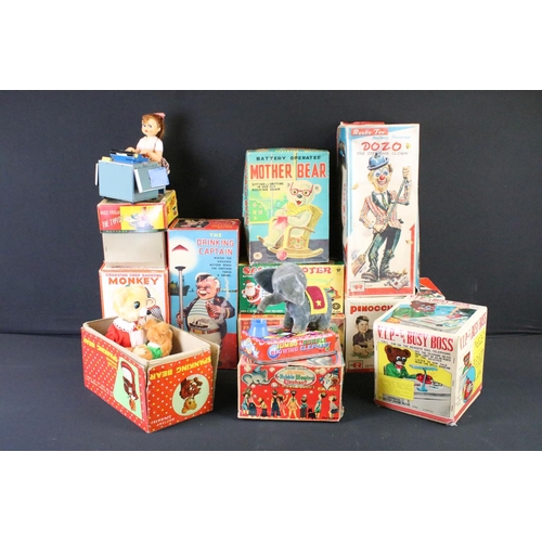 479 - 11 Boxed Battery Operated Toys to include VIP The Busy Boss, Jumbo The Bubble Blowing Elephant, Dozo... 