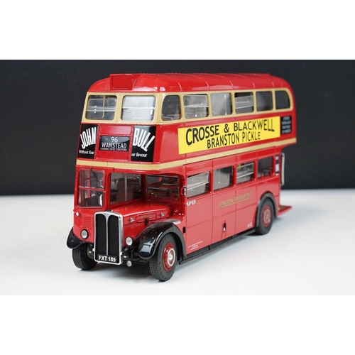 100 - Boxed 1/24 ltd edn Sun Star The RT Series 2921 1946 RT10 FXT 185 diecast model, with COA No. 167/200... 