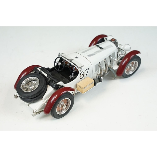 102 - Boxed 1/18 CMC Exclusive Modelle M-055 Mercedes-Benz SSKL Sieger Bei Der Mille Miglia 1931 diecast m... 