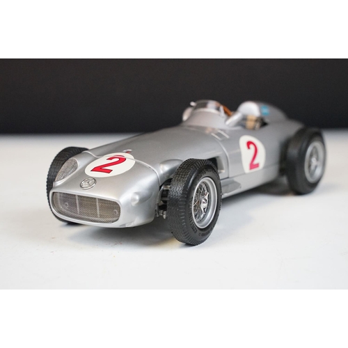 107 - Boxed 1/18 CMC Exclusive Modelle M-019 Mercedes-Benz W196 Silberpfeil-Monoposto diecast model, conta... 