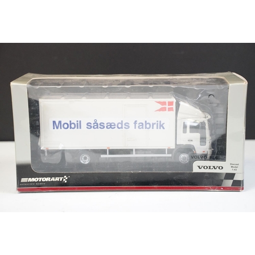 134 - 27 Boxed diecast models to include 17 x Gaugemaster 1/87, 2 x Corgi Trackside, MotorArt 1/43 Volvo F... 