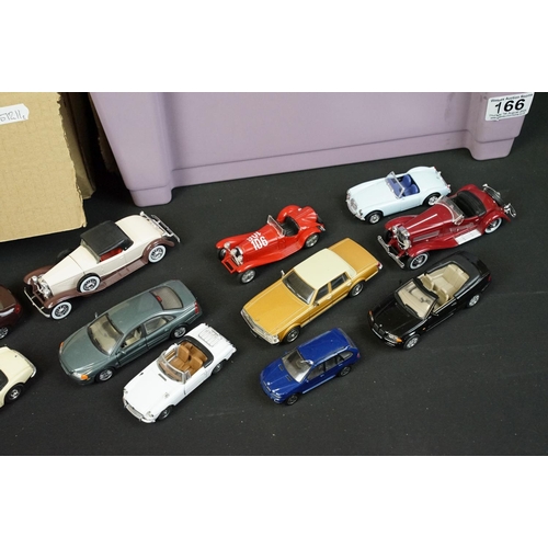 166 - Quantity of various Delprado diecast models from The Ultimate Car Collection together with a quantit... 