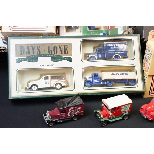 210A - Around 90 boxed diecast models to include Lledo Days Gone, Lledo Collectibles Eddie Stobart, Lledo D... 