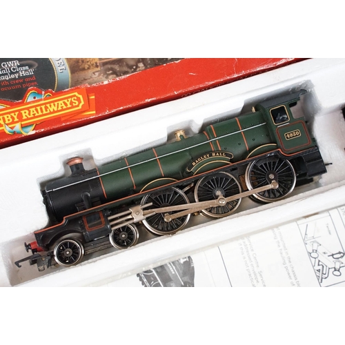 31 - Five boxed Hornby OO gauge locomotives to include R305 LMS Coronation Class Duchess of Abercorn, R35... 