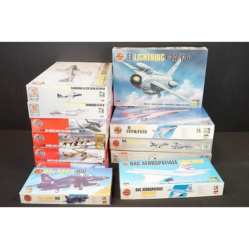 423 - 12 Boxed & unbuilt Airfix plastic model kits to include 1/48, 1/72 and 1/144 models featuring 1/48 0... 