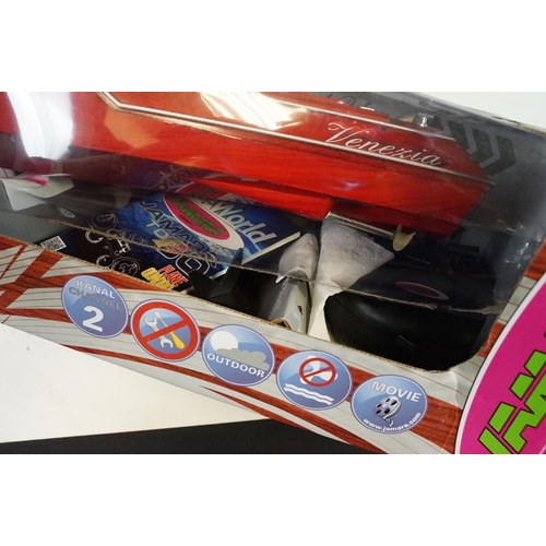 489 - Boxed Jamara Germany 04 0390 Venezia r/c boat, with stand and controller