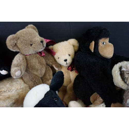 712 - Merrythought - Around 27 Merrythought teddy bears and dolls to include large fox, large lion and sma... 