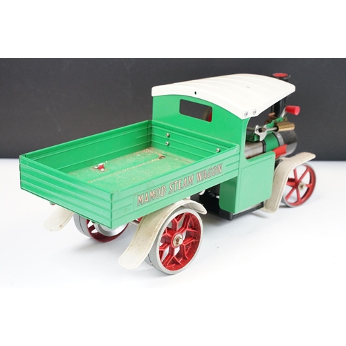 90 - Steam Engine - Boxed Mamod SW1 Steam Wagon Steam Engine, in main body green with red spoked wheels a... 