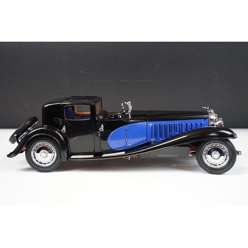 99 - Boxed 1/18 Bauer Bugatti Royale Coupe De Ville diecast model, complete in polystyrene packaging with... 