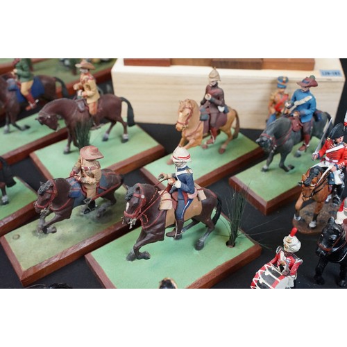 432 - Collection of various diecast and metal figures to include examples from DelPrado and Britains featu... 