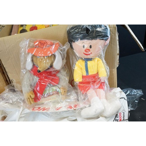 440 - Large collection of original The Wombles and The Magic Roundabout toys and collectables to include s... 