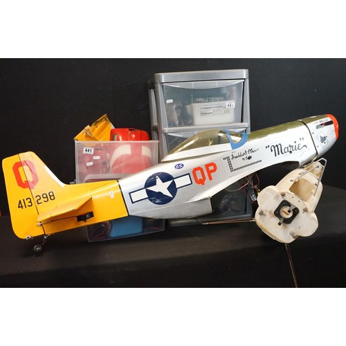 441 - Large quantity of various plane model kit parts, accessories, model engines, batteries, spares and r... 