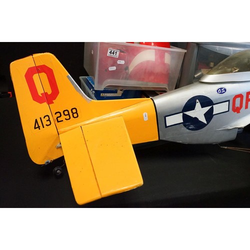 441 - Large quantity of various plane model kit parts, accessories, model engines, batteries, spares and r... 