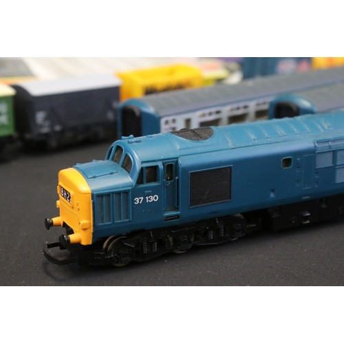 37 - Collection of Hornby OO gauge model rail items to include locomotives, wagons, items of rolling stoc... 