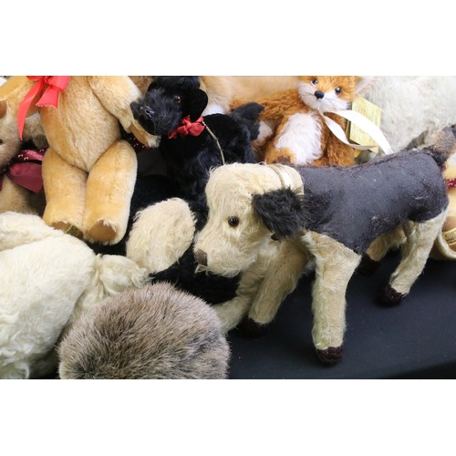 712 - Merrythought - Around 27 Merrythought teddy bears and dolls to include large fox, large lion and sma... 